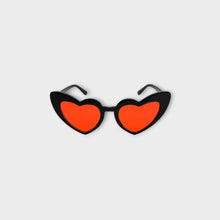 HEART SHAPED SUNGLASSES