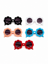FLOWER SHAPED SUNGLASSES