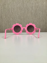 "Sunflower" Sunglasses in Bubblegum Pink