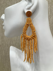 "Vacay" beaded earrings in Gold